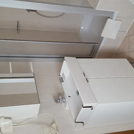 招待所 盖斯特豪斯兹姆赫尔斯恩酒店