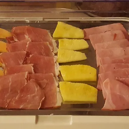 招待所 盖斯特豪斯兹姆赫尔斯恩酒店 灵斯海姆