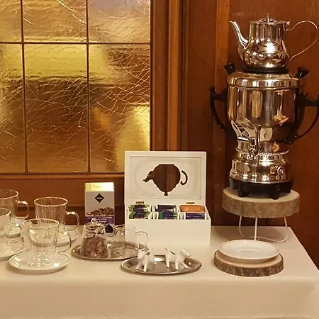 招待所 盖斯特豪斯兹姆赫尔斯恩酒店 3*