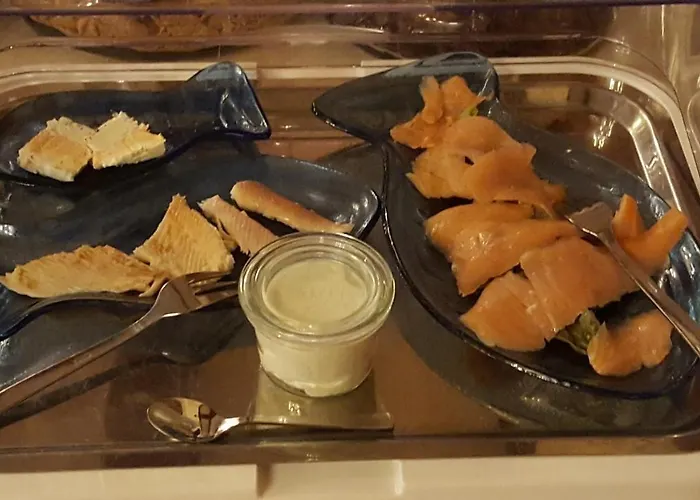 ゲストハウス Zum Hirschen 3*